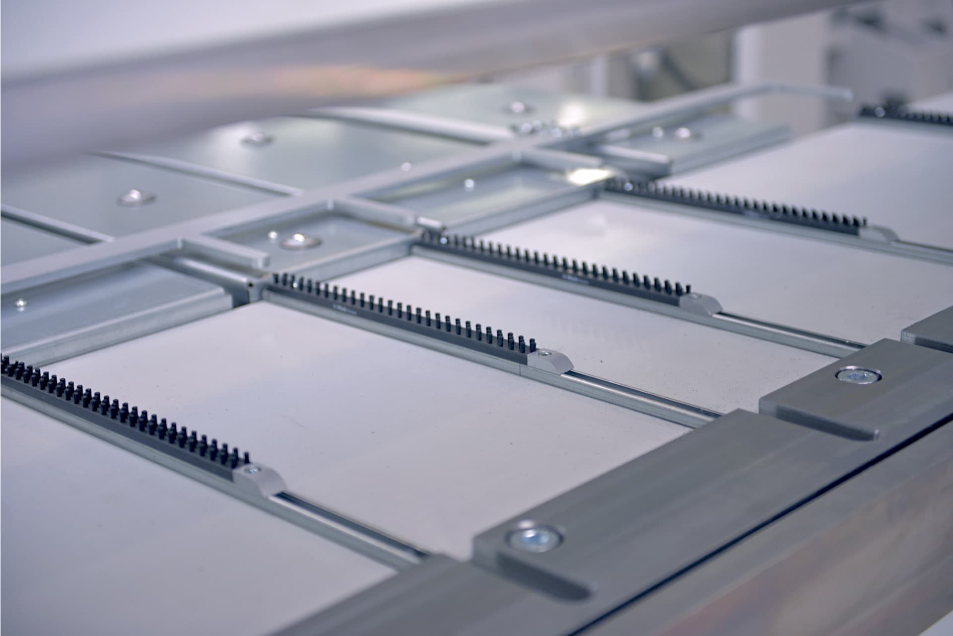 Programmable back gauge
